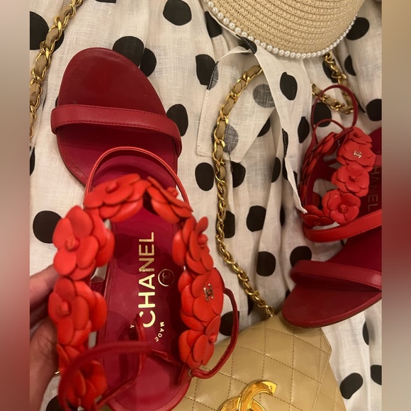 Red Chanel sandal - Picture 5 of 6